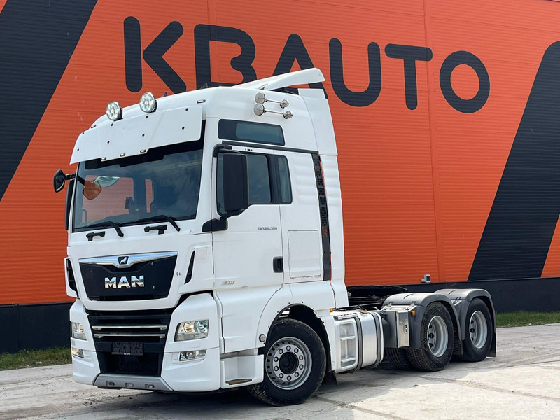 MAN TGX 28.580 6x2 XXL CAB / INTARDER / DOUBLE BOGIE - Tracteur routier: photos 1 MAN TGX 28.580 6x2 XXL CAB / INTARDER / DOUBLE BOGIE - Tracteur routier: photos 1