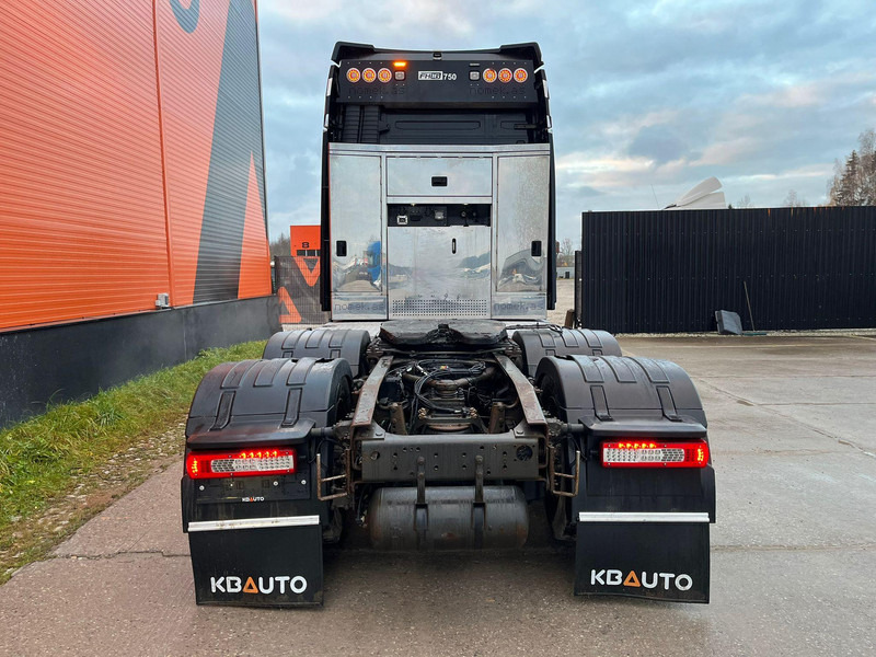 Tracteur routier Volvo FH 16 750 6x4 GCW 80 ton / RETARDER / HYDRAULICS / TANDEM AXLE LIFT: photos 7 Tracteur routier Volvo FH 16 750 6x4 GCW 80 ton / RETARDER / HYDRAULICS / TANDEM AXLE LIFT: photos 7