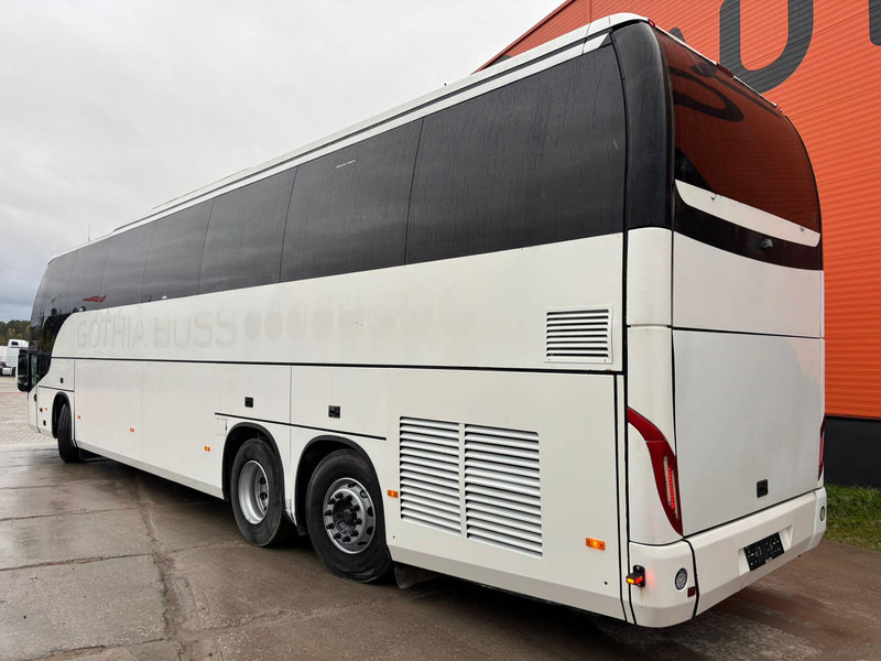 Volvo B12B Beulas Glory 6x2*4 61 SEATS / AC / AUXILIARY HEATING / WC - Autocar: photos 5 Volvo B12B Beulas Glory 6x2*4 61 SEATS / AC / AUXILIARY HEATING / WC - Autocar: photos 5