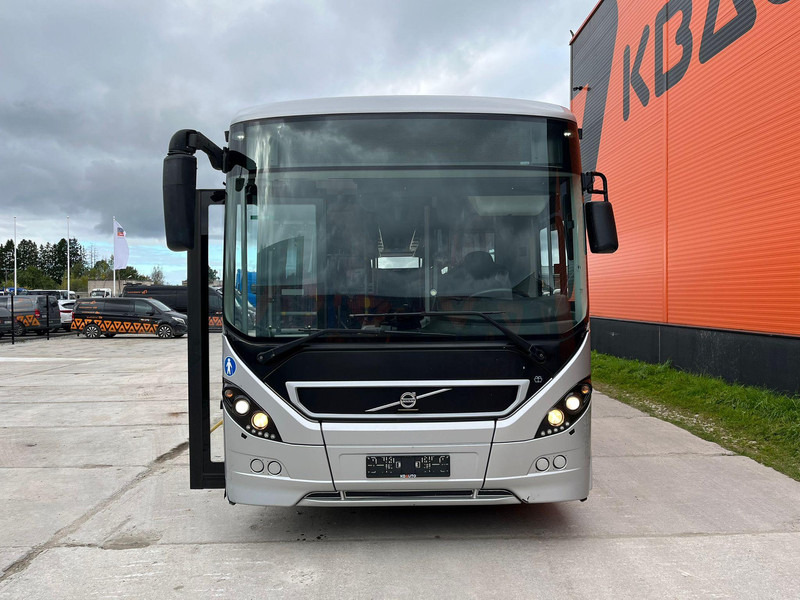 Volvo B8R 8900 LE 6x2*4 44 SEATS + 53 STANDING / AC / AUXILIARY HEATER - Bus interurbain: photos 2 Volvo B8R 8900 LE 6x2*4 44 SEATS + 53 STANDING / AC / AUXILIARY HEATER - Bus interurbain: photos 2