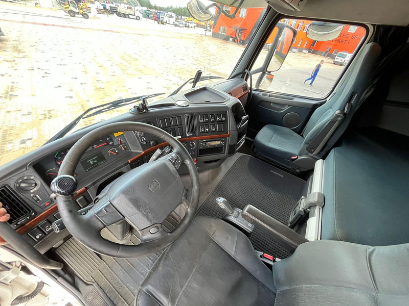 Camion fourgon Volvo FH 400 6x2 BOX L=7400: photos 19