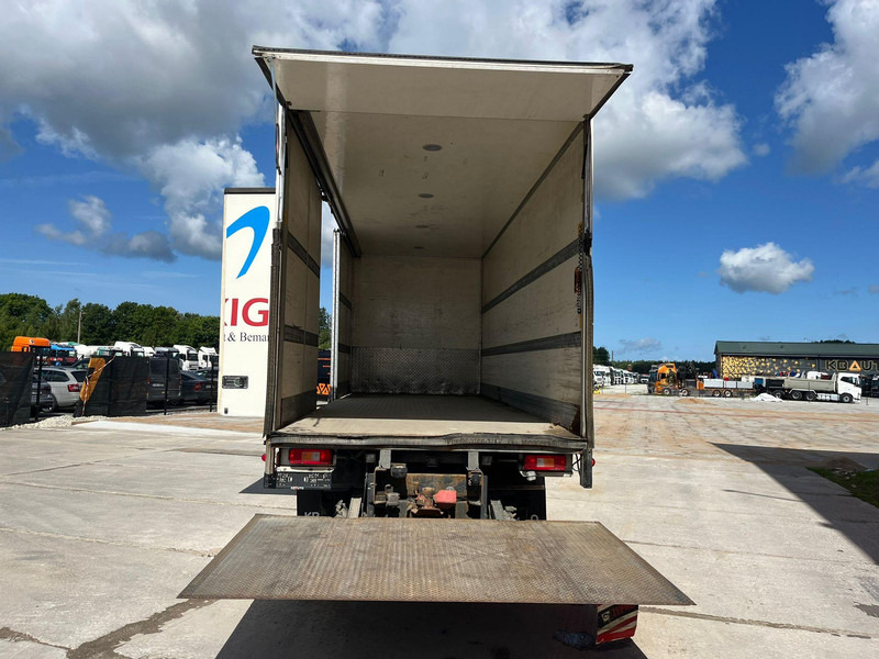 Camion fourgon Volvo FH 400 6x2 BOX L=7400: photos 10
