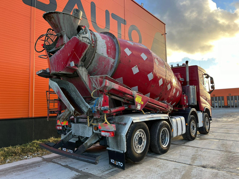 Volvo FH 540 8x2*6 RETARDER / 9 m3 / CHUTE 9 m - Camion malaxeur: photos 5 Volvo FH 540 8x2*6 RETARDER / 9 m3 / CHUTE 9 m - Camion malaxeur: photos 5