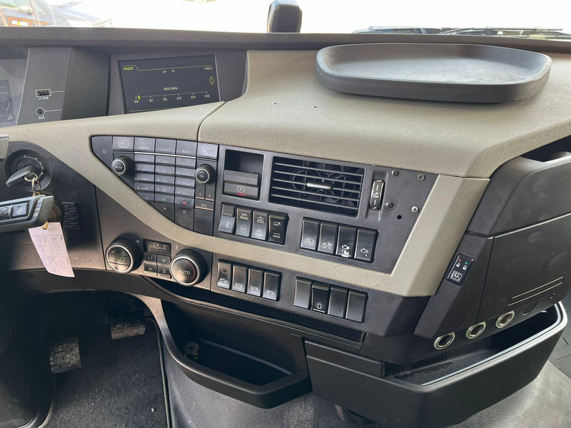 Camion ampliroll Volvo FH 540 8x4*4 AJK 20 ton / L=5700 mm: photos 19