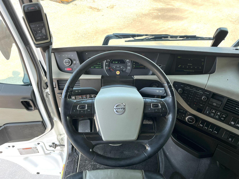 Camion ampliroll Volvo FH 540 8x4*4 AJK 20 ton / L=5700 mm: photos 16