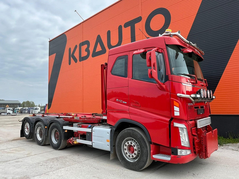 Volvo FH 540 8x4*4 JOAB L24 ton / L=5950 mm / UNDERBODY SCRAPER / RETARDER - Camion ampliroll: photos 4 Volvo FH 540 8x4*4 JOAB L24 ton / L=5950 mm / UNDERBODY SCRAPER / RETARDER - Camion ampliroll: photos 4