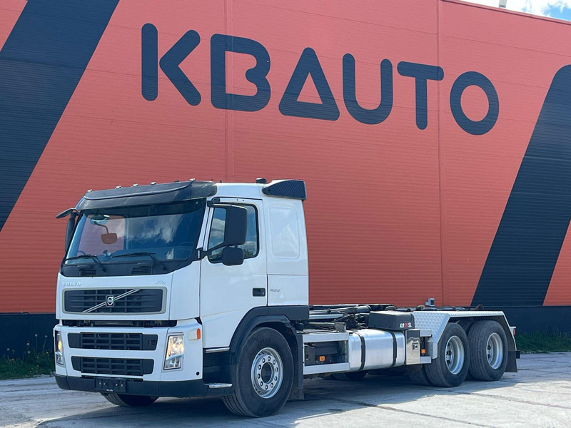 Volvo FM 420 6x4 HIAB 20 ton / L=5600 mm - Camion ampliroll: photos 1 Volvo FM 420 6x4 HIAB 20 ton / L=5600 mm - Camion ampliroll: photos 1