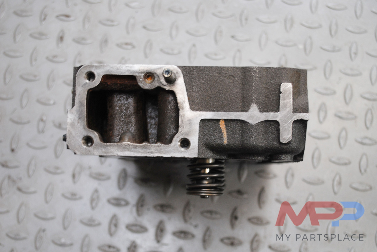 Kubota Cilinderkop Kubota D905 - D1005 - D1105 - Culasse pour Engins de chantier: photos 4 Kubota Cilinderkop Kubota D905 - D1005 - D1105 - Culasse pour Engins de chantier: photos 4