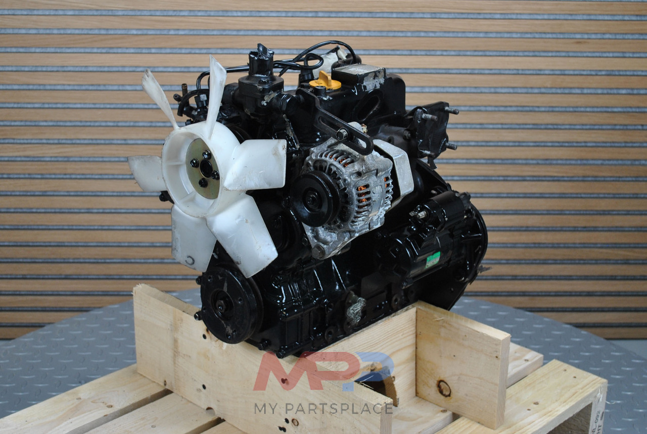 YANMAR 3TNA72 - Moteur pour Pelle: photos 2 YANMAR 3TNA72 - Moteur pour Pelle: photos 2