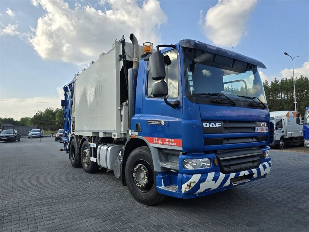DAF LF 2011 MOL PUSHER 2000 Garbage Truck - Benne à ordures ménagères: photos 1 DAF LF 2011 MOL PUSHER 2000 Garbage Truck - Benne à ordures ménagères: photos 1