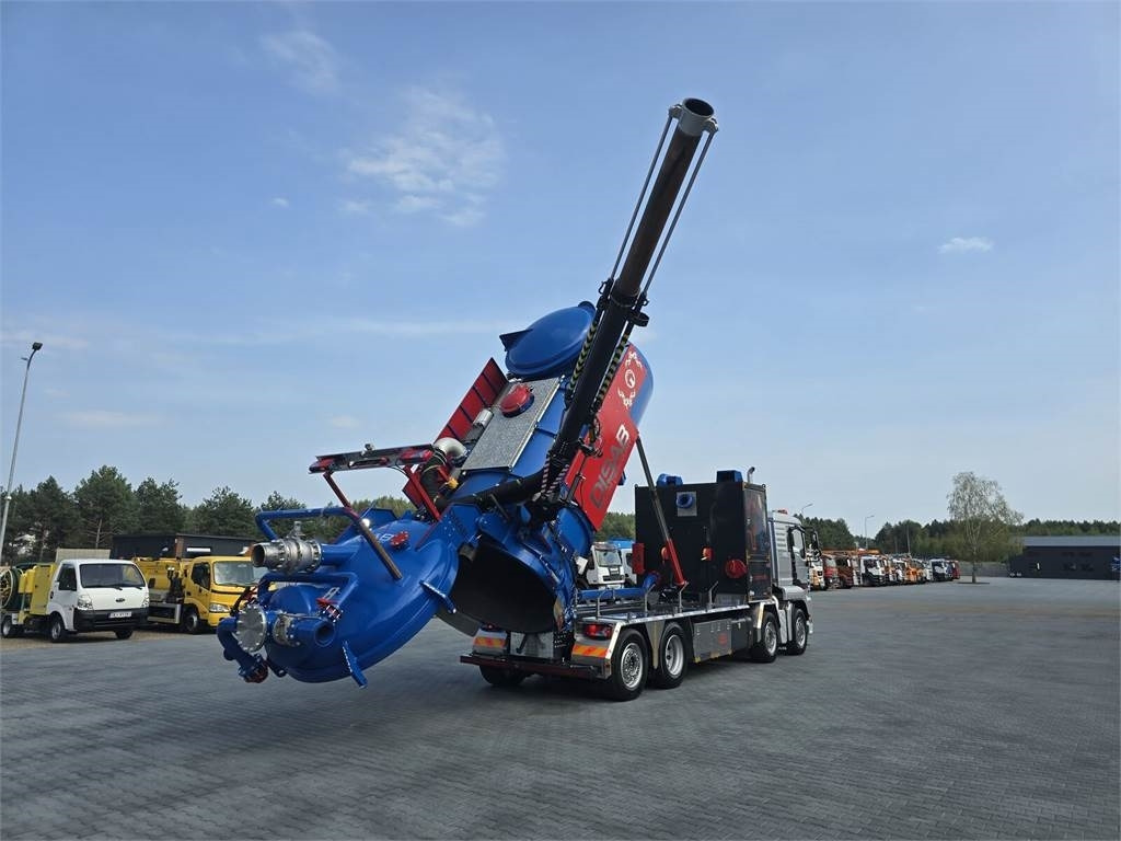 MAN Disab Centurion P210/9 ADR Vacuum suction-blowing - Pelle: photos 1 MAN Disab Centurion P210/9 ADR Vacuum suction-blowing - Pelle: photos 1
