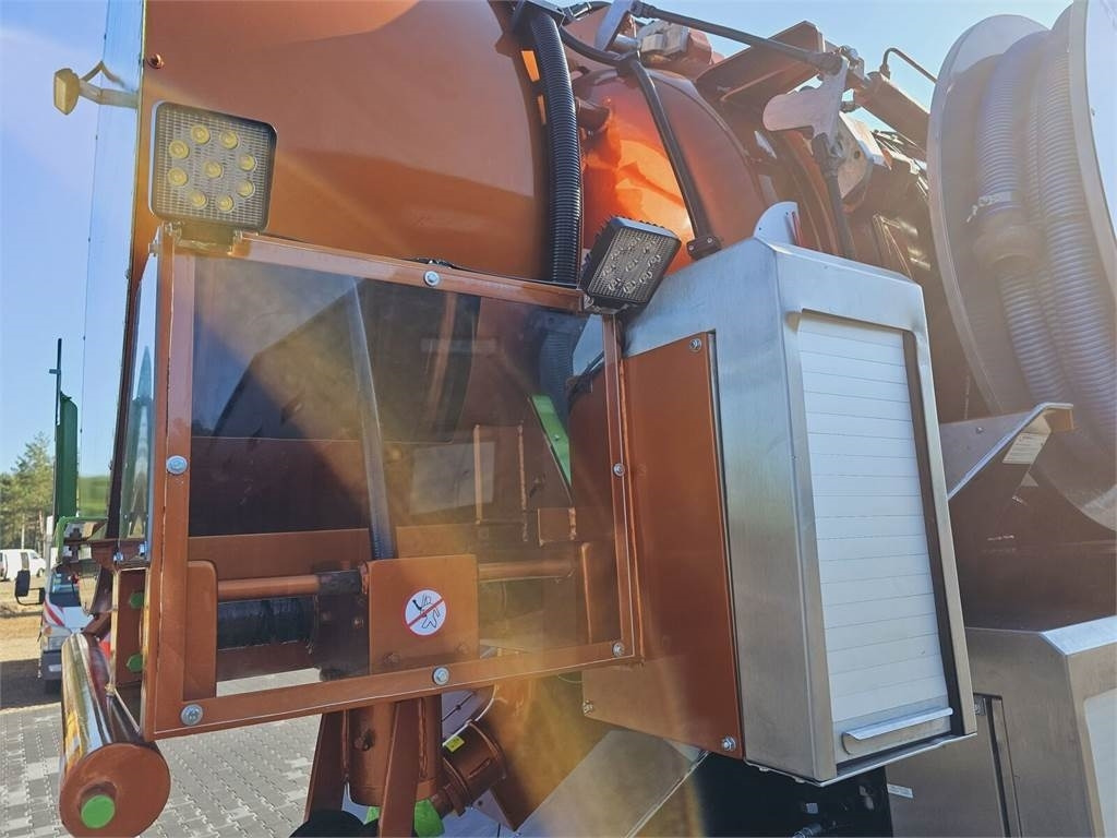 Camion hydrocureur MAN WUKO KROLL ADR COMBI FOR SEWER CLEANING: photos 21