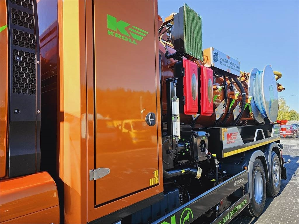 Camion hydrocureur MAN WUKO KROLL ADR COMBI FOR SEWER CLEANING: photos 11