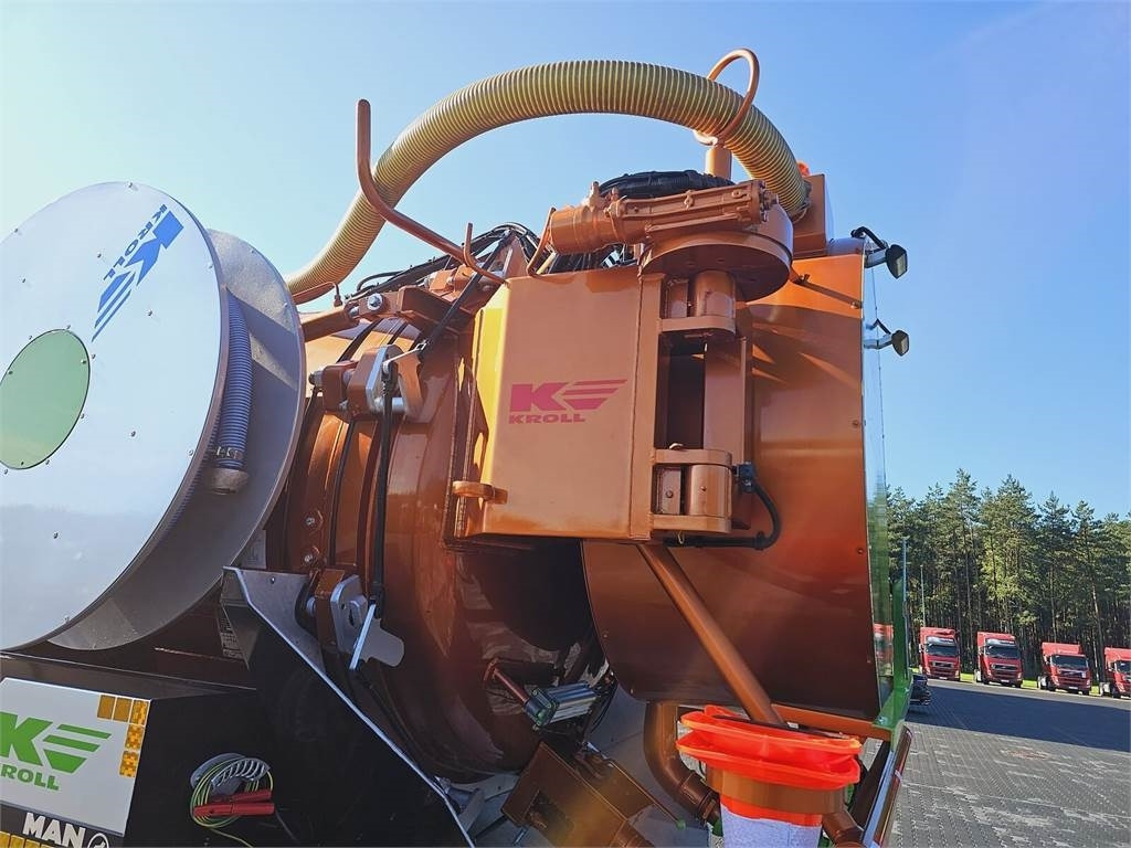 Camion hydrocureur MAN WUKO KROLL ADR COMBI FOR SEWER CLEANING: photos 18
