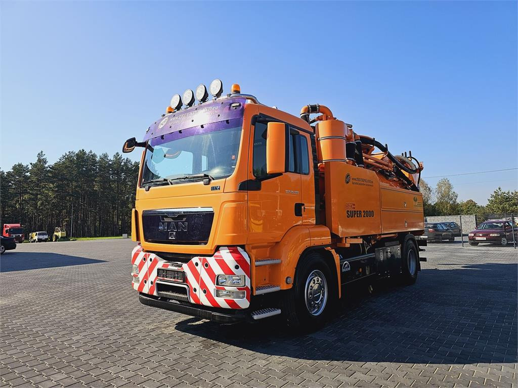 MAN Wiedemann SUPER 2000 4x2 WUKO RECYKLING for collec - Camion hydrocureur: photos 3 MAN Wiedemann SUPER 2000 4x2 WUKO RECYKLING for collec - Camion hydrocureur: photos 3