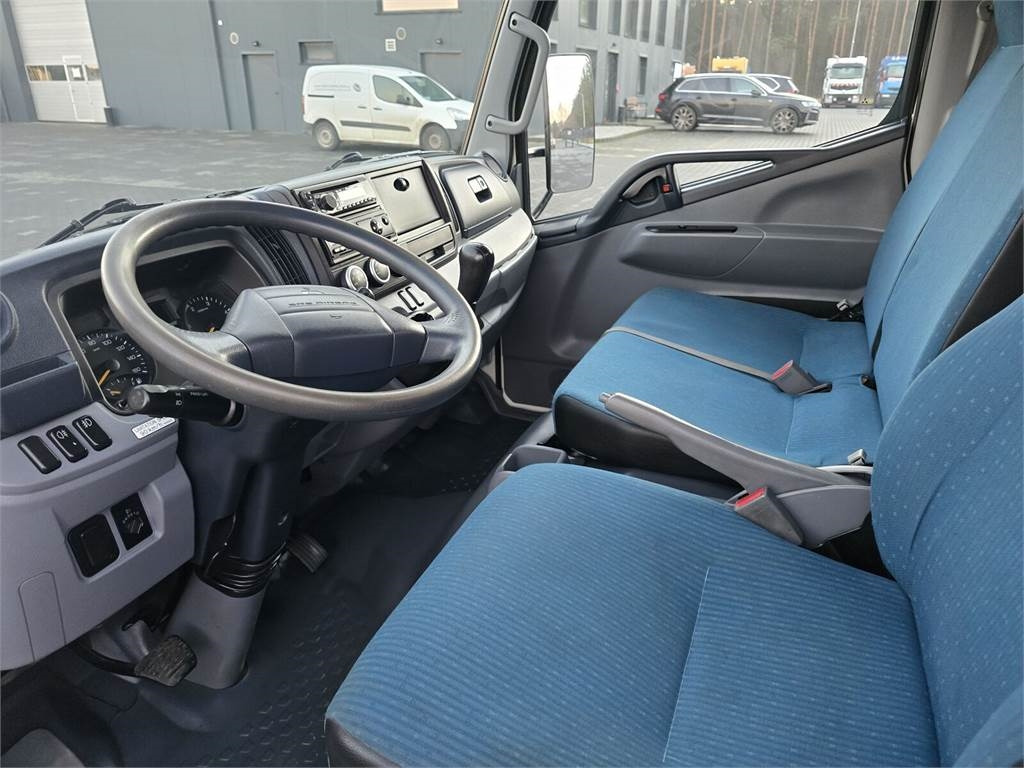 Véhicule de voirie/ Spécial Mitsubishi ROM KOKS SMART COMBI WUKO HOT WATER FOR CLEANING S: photos 26 Véhicule de voirie/ Spécial Mitsubishi ROM KOKS SMART COMBI WUKO HOT WATER FOR CLEANING S: photos 26