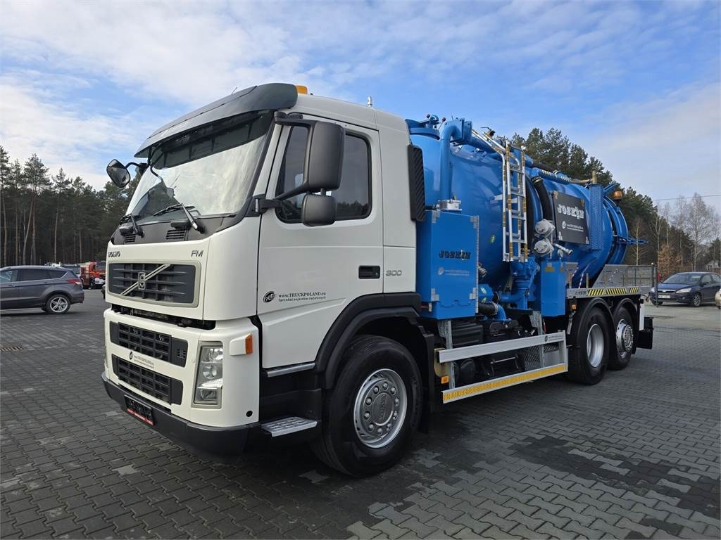 Volvo JOSKIN WUKO FOR CLEANING COMBI - Camion hydrocureur: photos 2 Volvo JOSKIN WUKO FOR CLEANING COMBI - Camion hydrocureur: photos 2
