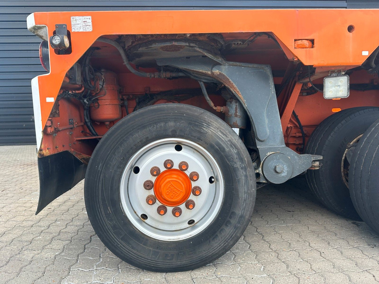 Goldhofer THP 3+5 XLE - Semi-remorque surbaissé: photos 3 Goldhofer THP 3+5 XLE - Semi-remorque surbaissé: photos 3