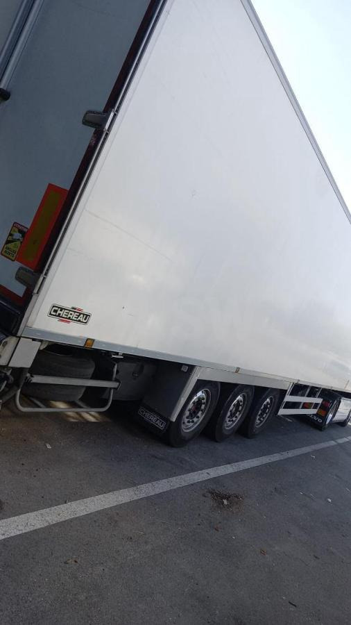 Chereau CSD3 - Semi-remorque frigorifique: photos 4 Chereau CSD3 - Semi-remorque frigorifique: photos 4