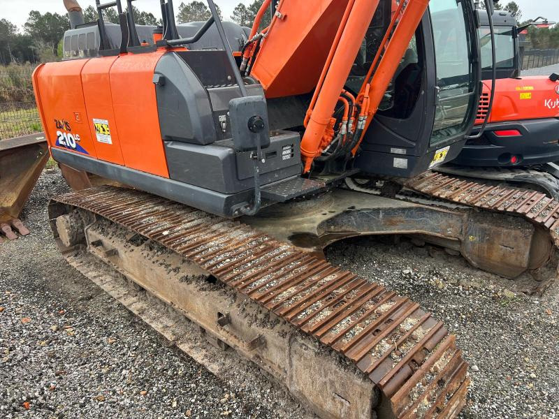 Hitachi ZX210LC 6 - Pelle sur chenille: photos 3 Hitachi ZX210LC 6 - Pelle sur chenille: photos 3