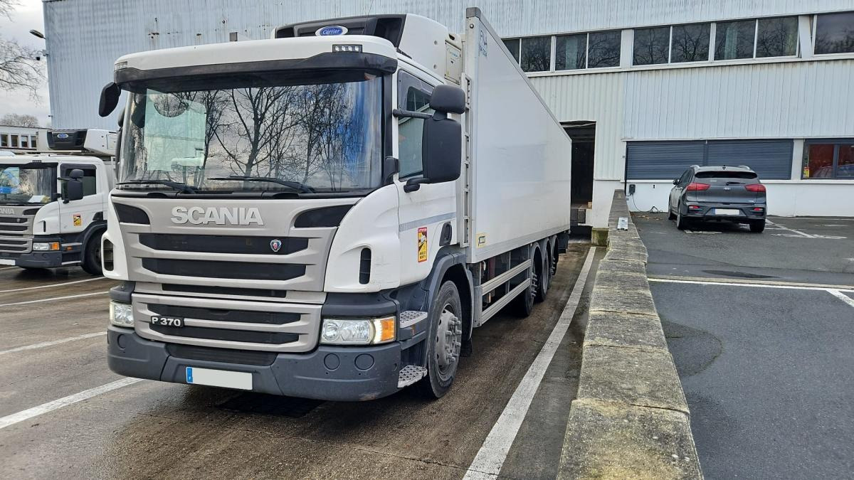 Scania P 370 - Camion frigorifique: photos 2 Scania P 370 - Camion frigorifique: photos 2