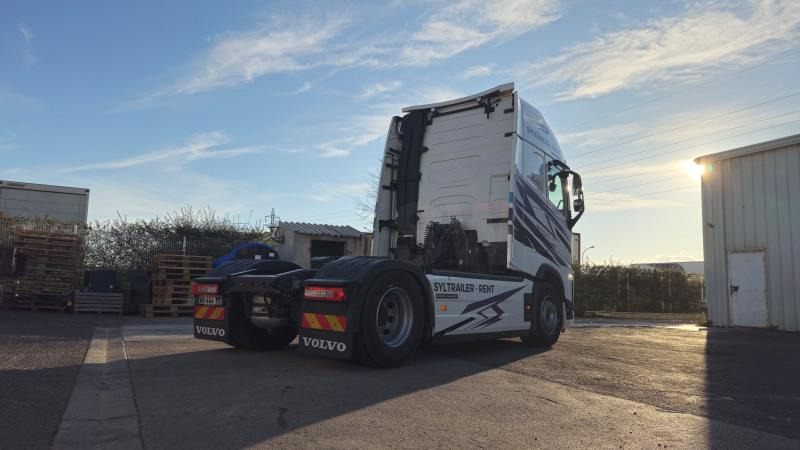Volvo FH 500 AERO Globetrotter XXL (Location / Rent) - Tracteur routier: photos 4 Volvo FH 500 AERO Globetrotter XXL (Location / Rent) - Tracteur routier: photos 4