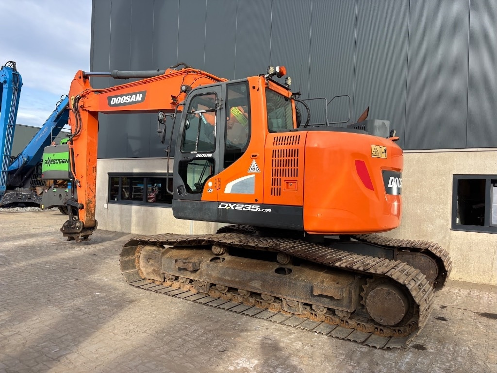 Doosan DX 235 LCR-5 - DX235 - DX235LCR - 235 - Pelle sur chenille: photos 3 Doosan DX 235 LCR-5 - DX235 - DX235LCR - 235 - Pelle sur chenille: photos 3