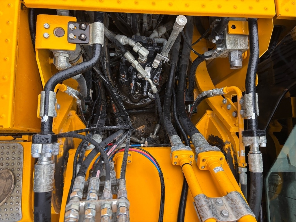 Pelle sur chenille JCB 220 X C - 220 XL - 220XL - 2.9 mtr wide only: photos 28