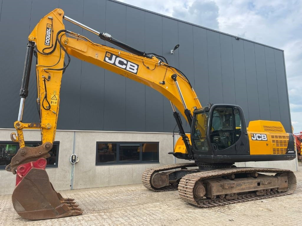 JCB JS300LC -- JS 300 LC - Pelle sur chenille: photos 1 JCB JS300LC -- JS 300 LC - Pelle sur chenille: photos 1
