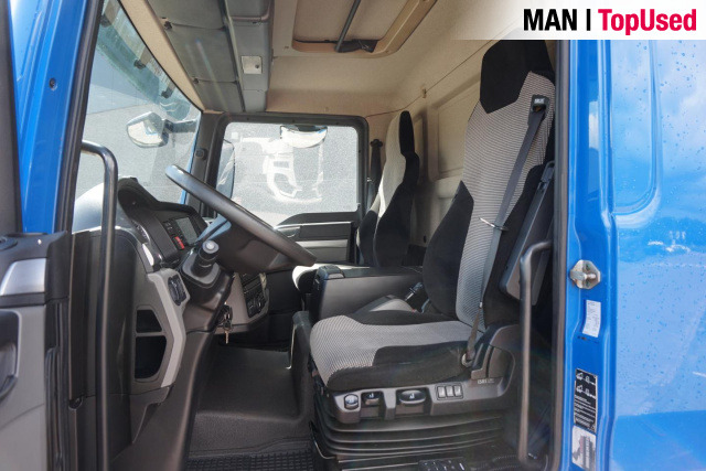 MAN TGL 8.190 4X2 BL / LBW / 38m3 - Camion plateau: photos 3 MAN TGL 8.190 4X2 BL / LBW / 38m3 - Camion plateau: photos 3