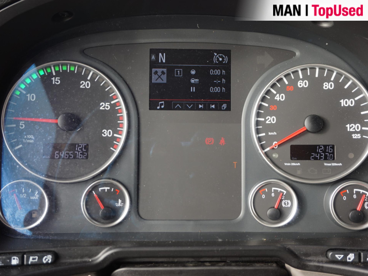 MAN TGX 18.420 4X2 BLS / PTO / Euro6 - Tracteur routier: photos 4 MAN TGX 18.420 4X2 BLS / PTO / Euro6 - Tracteur routier: photos 4