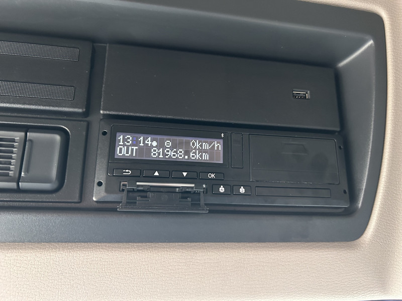 Camion fourgon DAF XB 290 FA / 16 Ton / Nieuwe Tacho V2 / Box / Laadklep / APK 12-26: photos 7