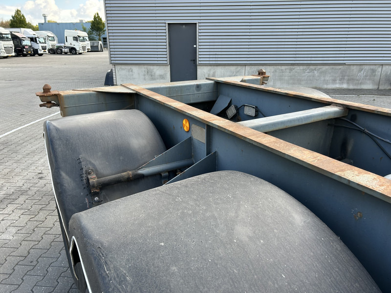 Fruehauf ED 24 / 2 as Blad - Spring / Container 20 FT / Classic / Oldtimer - Semi-remorque porte-conteneur/ Caisse mobile: photos 4 Fruehauf ED 24 / 2 as Blad - Spring / Container 20 FT / Classic / Oldtimer - Semi-remorque porte-conteneur/ Caisse mobile: photos 4
