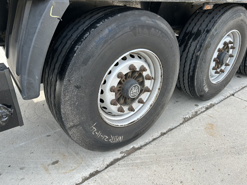 Krone DryLiner / Box Trailer / 3 Axle BPW Disk / APK TUV 12-25 - Semi-remorque fourgon: photos 5 Krone DryLiner / Box Trailer / 3 Axle BPW Disk / APK TUV 12-25 - Semi-remorque fourgon: photos 5