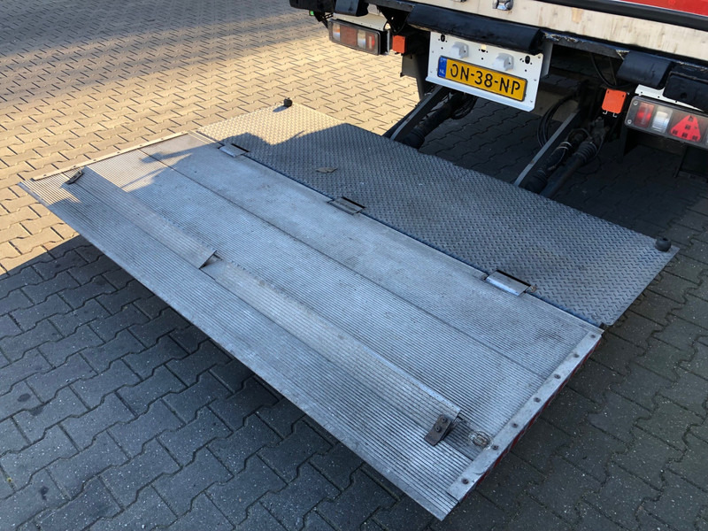 Krone Koeloplegger / Carrier Vector / Liftas / Bloemen / Laadlift / APK-TUV 11-25 - Semi-remorque frigorifique: photos 5 Krone Koeloplegger / Carrier Vector / Liftas / Bloemen / Laadlift / APK-TUV 11-25 - Semi-remorque frigorifique: photos 5