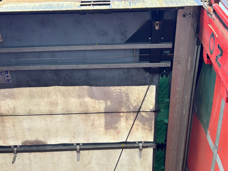 Krone Profi Liner / Mega / Curtainside / BPW Drum / NL Trailer - Semi-remorque rideaux coulissants: photos 4 Krone Profi Liner / Mega / Curtainside / BPW Drum / NL Trailer - Semi-remorque rideaux coulissants: photos 4