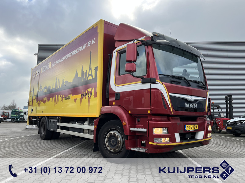 MAN TGM 18.250 / 18 Ton / 560 dkm / New Tacho V2 / Box / Loadlift / APK TUV 12-25 - Camion fourgon: photos 1 MAN TGM 18.250 / 18 Ton / 560 dkm / New Tacho V2 / Box / Loadlift / APK TUV 12-25 - Camion fourgon: photos 1
