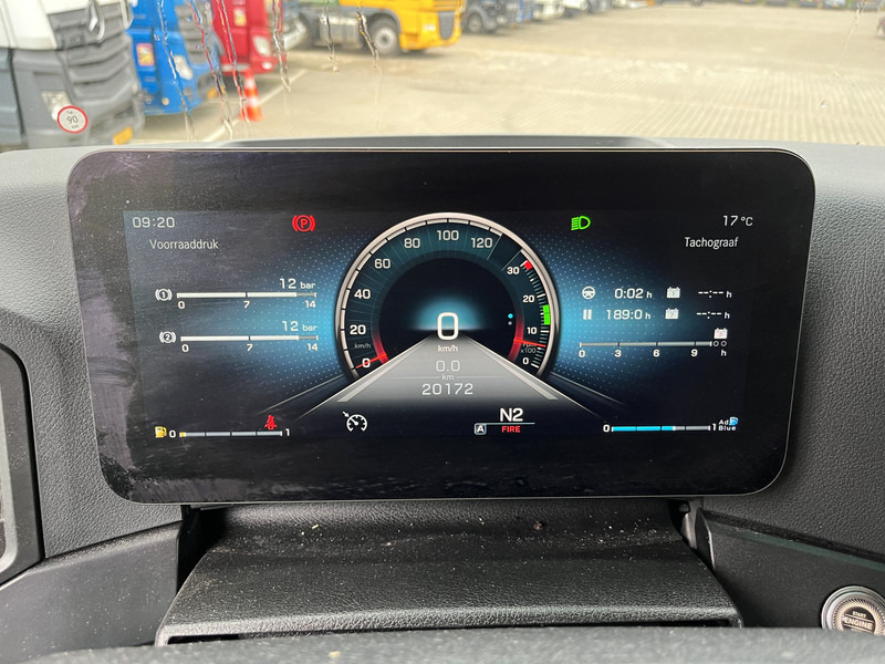 Mercedes-Benz Actros 2127 / Schuifzeil Box / Laadklep / APK 07-25 - Camion à rideaux coulissants: photos 4 Mercedes-Benz Actros 2127 / Schuifzeil Box / Laadklep / APK 07-25 - Camion à rideaux coulissants: photos 4