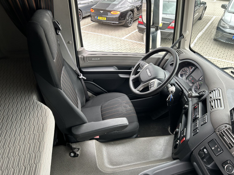DAF CF 410 FT Space Cab / 229 dkm / NL Truck / APK TUV 01-26 - Tracteur routier: photos 3 DAF CF 410 FT Space Cab / 229 dkm / NL Truck / APK TUV 01-26 - Tracteur routier: photos 3
