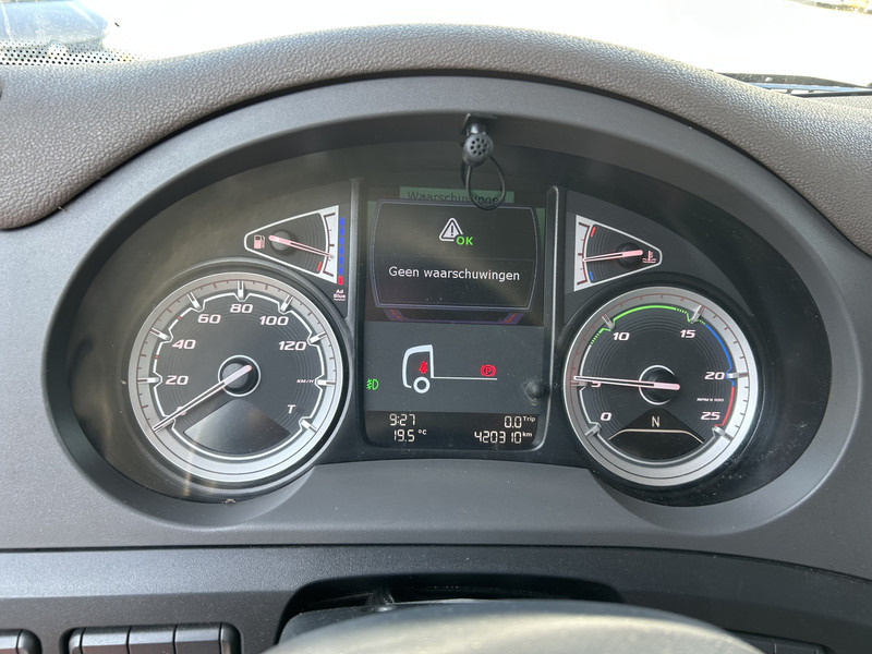DAF CF 410 FT Space Cab / 420 dkm / MX Brake / APK TUV 04-26 - Tracteur routier: photos 4 DAF CF 410 FT Space Cab / 420 dkm / MX Brake / APK TUV 04-26 - Tracteur routier: photos 4