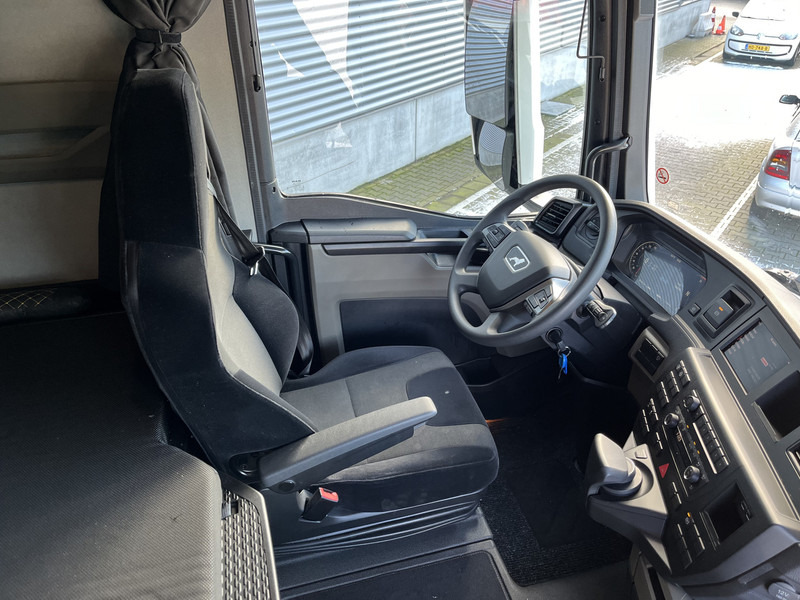 MAN TGX 18.470 GX / ZF Retarder / Full LED / 2 Tanks / APK TUV 01-26 - Tracteur routier: photos 3 MAN TGX 18.470 GX / ZF Retarder / Full LED / 2 Tanks / APK TUV 01-26 - Tracteur routier: photos 3