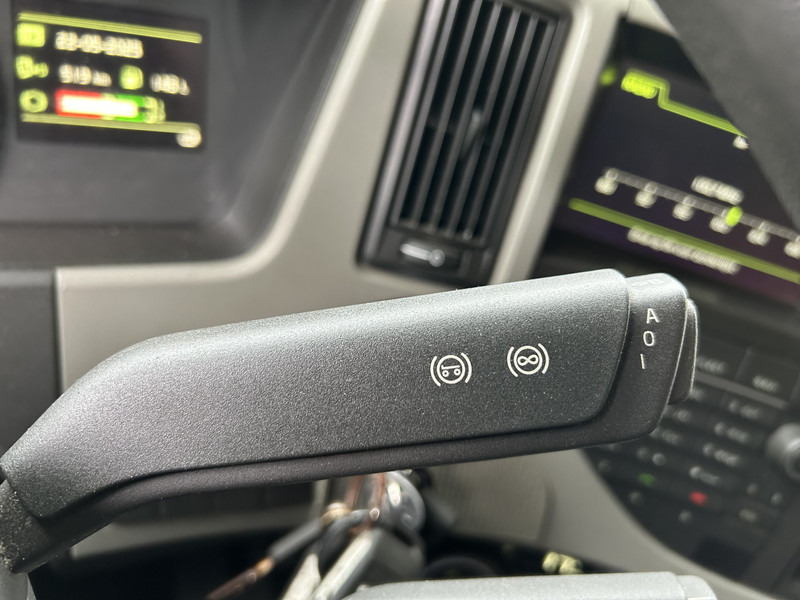 Volvo FM 370 Globetrotter / 770 dkm / 2 Tanks / APK TUV 07-25 - Tracteur routier: photos 5 Volvo FM 370 Globetrotter / 770 dkm / 2 Tanks / APK TUV 07-25 - Tracteur routier: photos 5