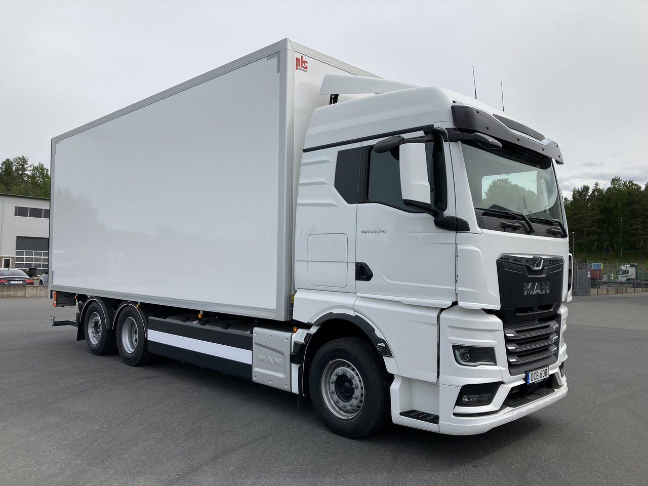 TGX 26.510 6×2-4 Fjärrbil Skåp PLS - Camion pour le transport de boissons: photos 2 TGX 26.510 6×2-4 Fjärrbil Skåp PLS - Camion pour le transport de boissons: photos 2