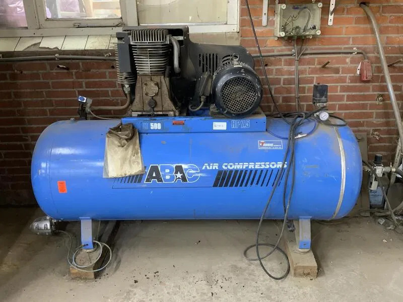 Abac Perslucht compressor PHY500 - Compresseur d'air: photos 2 Abac Perslucht compressor PHY500 - Compresseur d'air: photos 2