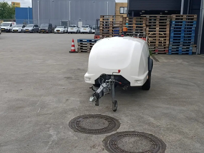ROM SmartTrailer PRO - Nettoyeur haute pression: photos 4 ROM SmartTrailer PRO - Nettoyeur haute pression: photos 4