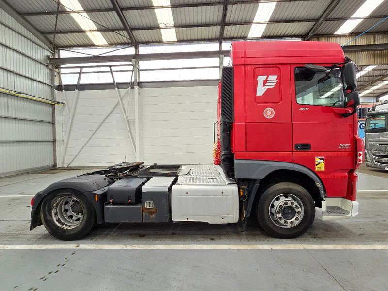 DAF XF 460 SPACECAB / RETARDER /MANUEL - Tracteur routier: photos 5 DAF XF 460 SPACECAB / RETARDER /MANUEL - Tracteur routier: photos 5