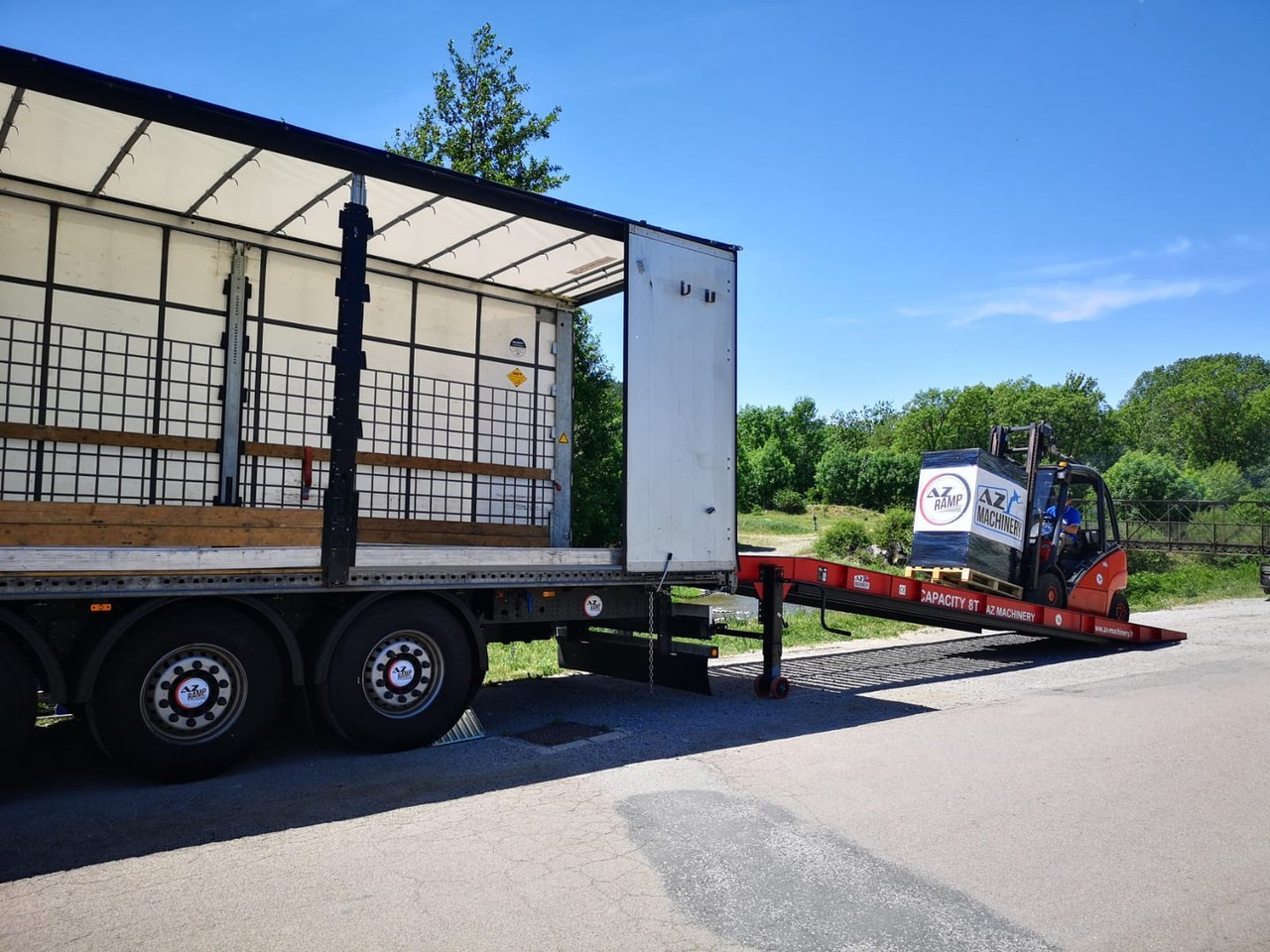 Rampe de chargement neuf AZ RAMP-PRIME PRIME WLO + 8 . Industrial Mobil Loading Ramp: photos 12 Rampe de chargement neuf AZ RAMP-PRIME PRIME WLO + 8 . Industrial Mobil Loading Ramp: photos 12