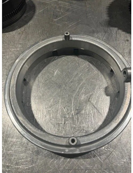 Volvo B1 piston and cylinder, 11038029, 11145437, 11145855, 11037941, 22640, 22648, 22688, 22517, 22518, 22545, 22645, 22650, 22671, 2 - Boîte de vitesse: photos 2 Volvo B1 piston and cylinder, 11038029, 11145437, 11145855, 11037941, 22640, 22648, 22688, 22517, 22518, 22545, 22645, 22650, 22671, 2 - Boîte de vitesse: photos 2