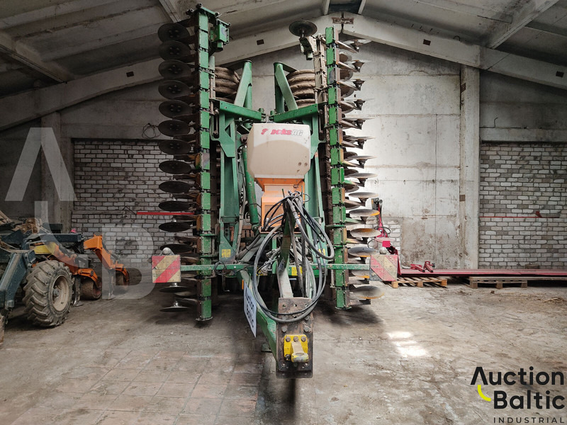 Amazone Catros 7500 - Cover crop: photos 3 Amazone Catros 7500 - Cover crop: photos 3