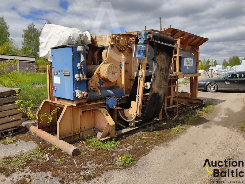 BMD RA700/4 - Outils du sol: photos 4 BMD RA700/4 - Outils du sol: photos 4